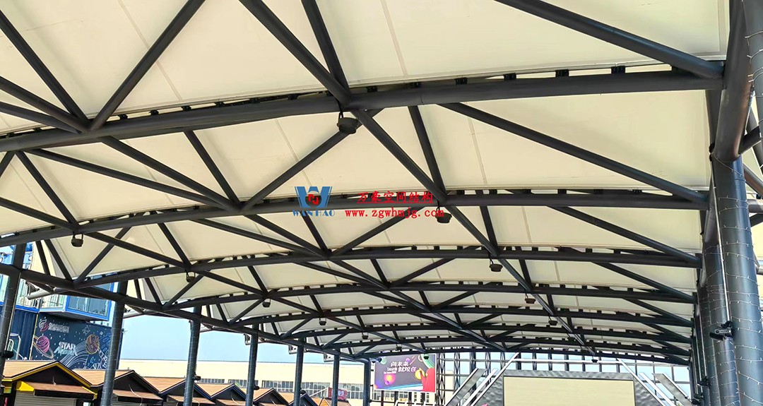 膜結構遮陽雨棚受歡迎的主要原因是什么？