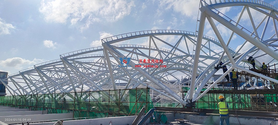 施工加速，這個PTFE膜結構天幕即將完工！