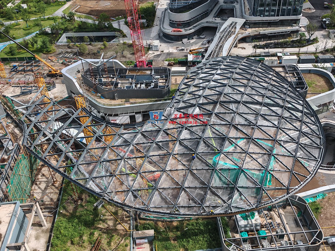 擁有夢幻外衣的ETFE膜結構商業天幕