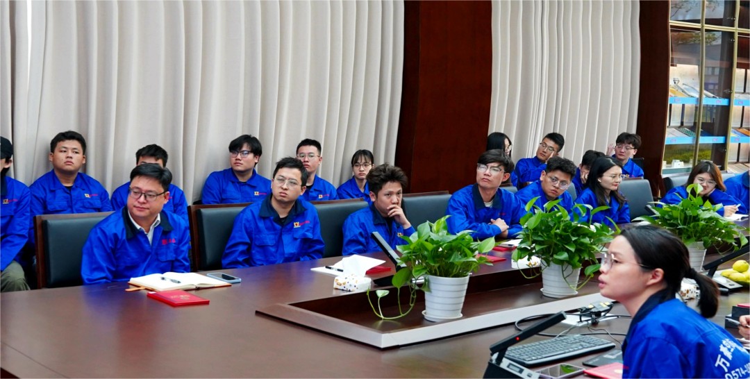 浙江萬豪空間結構集團有限公司隆重舉行“匠心傳承·共筑未來”師徒大會！