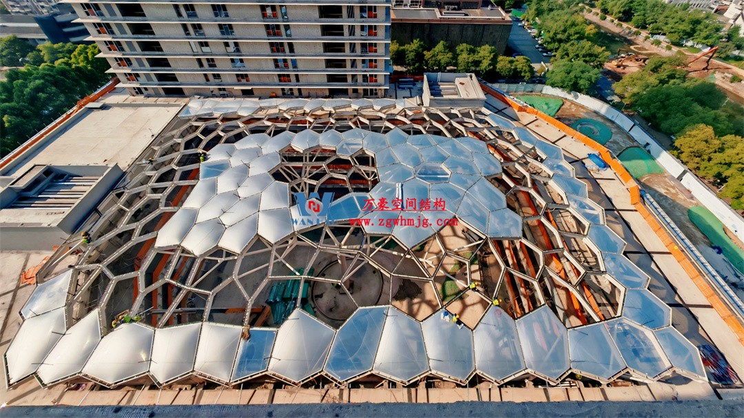 浙江萬(wàn)豪空間結(jié)構(gòu)集團(tuán)有限公司安吉云安里項(xiàng)目膜結(jié)構(gòu)工程進(jìn)展報(bào)告