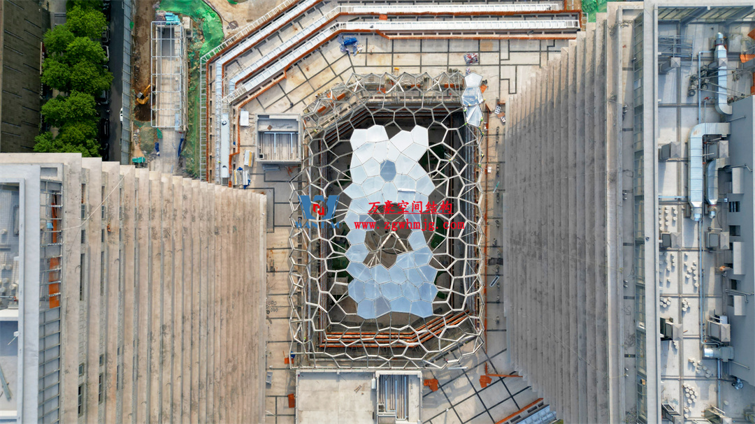浙江萬(wàn)豪空間結(jié)構(gòu)集團(tuán)有限公司安吉云安里項(xiàng)目膜結(jié)構(gòu)工程進(jìn)展報(bào)告
