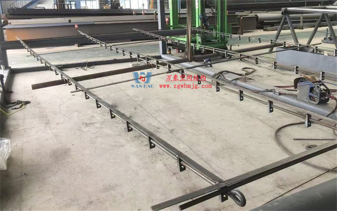 科技賦能品質(zhì)工程 | 萬(wàn)豪集團(tuán)攜手浙大團(tuán)隊(duì)圓滿(mǎn)完成無(wú)錫奧體中心膜結(jié)構(gòu)排水試驗(yàn)驗(yàn)收