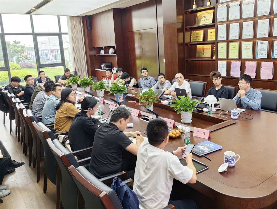 科技賦能品質(zhì)工程 | 萬(wàn)豪集團(tuán)攜手浙大團(tuán)隊(duì)圓滿(mǎn)完成無(wú)錫奧體中心膜結(jié)構(gòu)排水試驗(yàn)驗(yàn)收